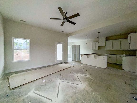 2nd image of 37 Saint Johns Ct
