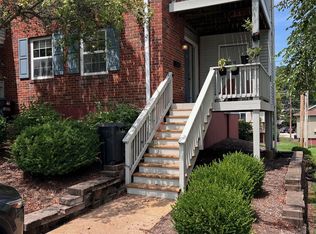 1725 Redbird Cv, Saint Louis, MO 63144