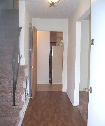 3rd image of 112 Ramona Ave