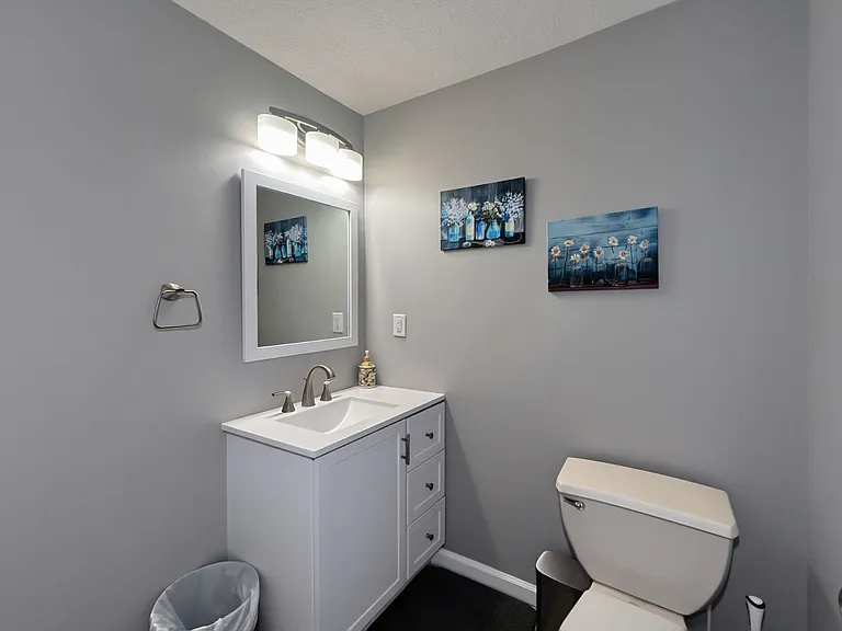 178 W Navajo St — Photo 8