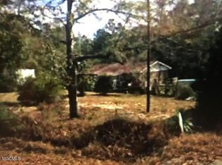142 Finch Rd, Lucedale, MS 39452