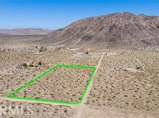 2046 Osgood Ave, Landers, CA 92285