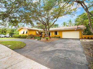 11300 SW 74th Ave, Pinecrest, FL 33156