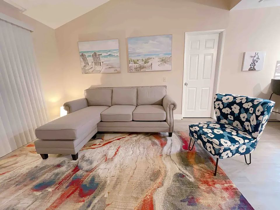 1st image of 44256 W Sundown Crest Dr
