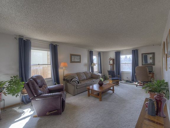 2nd image of 2154 N 16th St