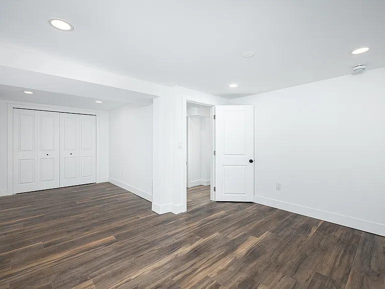 1012 Miner St — Photo 23