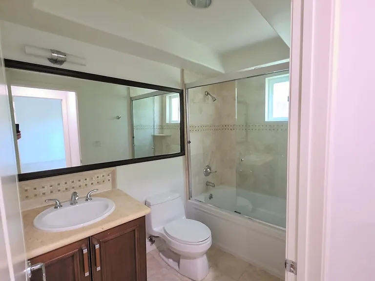Second floor full bath