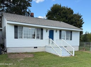 865 Pine Ridge Rd, Zebulon, NC 27597