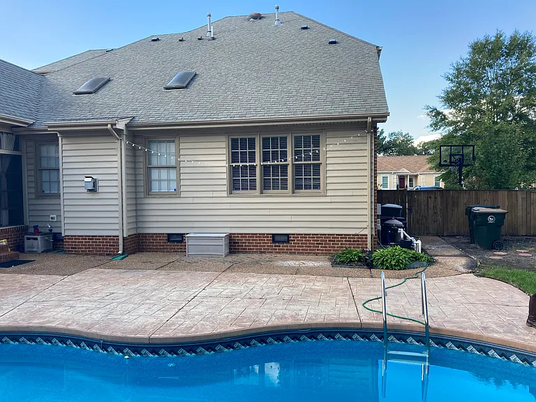 305 Fairway Ln — Photo 4