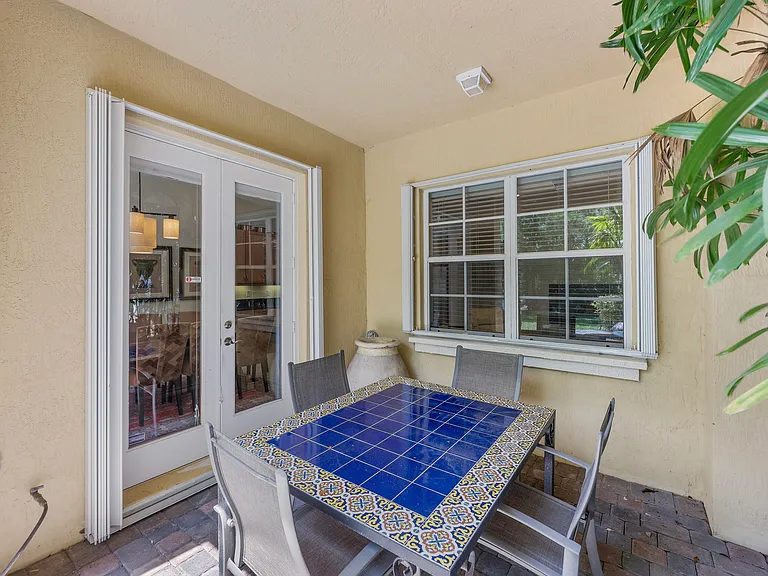 1043 Vintner Blvd — Photo 13