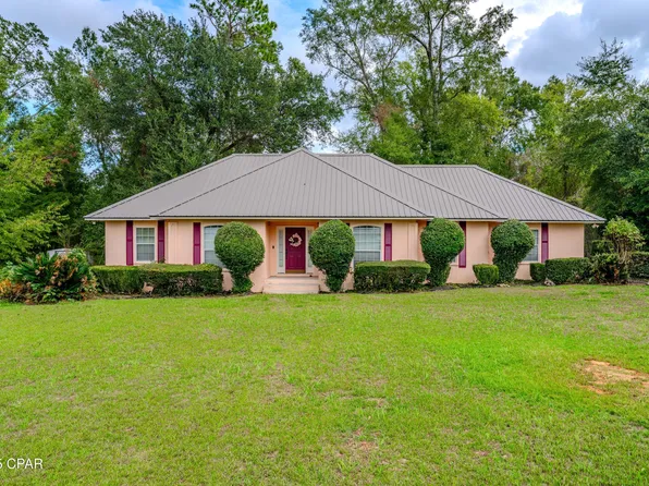 4710 The Oaks Dr, Marianna, FL 32446