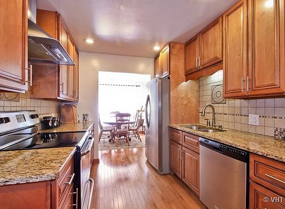 5th image of 3085 Pheasant Creek Dr APT 106