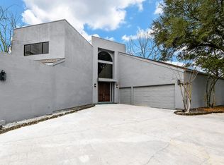 8115 Fondren Lake Dr, Houston, TX 77071