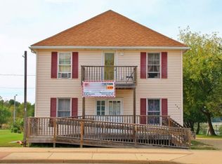 209 S Main St, Neshkoro, WI 54960