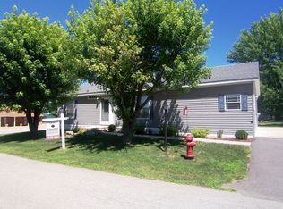 749 Cardinal Ln, Apollo, PA 15613