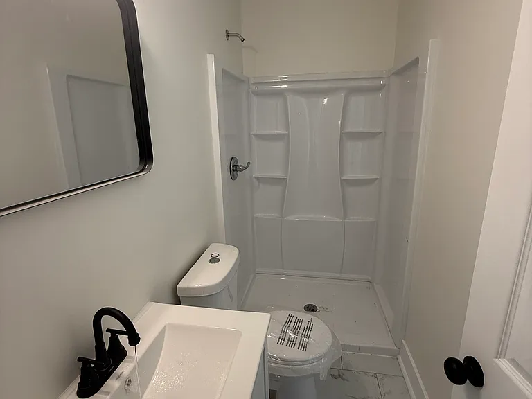 808 Winston Ave — Photo 10
