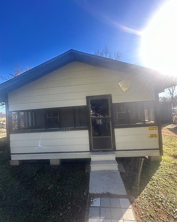 1st image of 2237 Wilburforce St