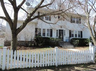 1 Oakwood Ave, Rye, NY 10580