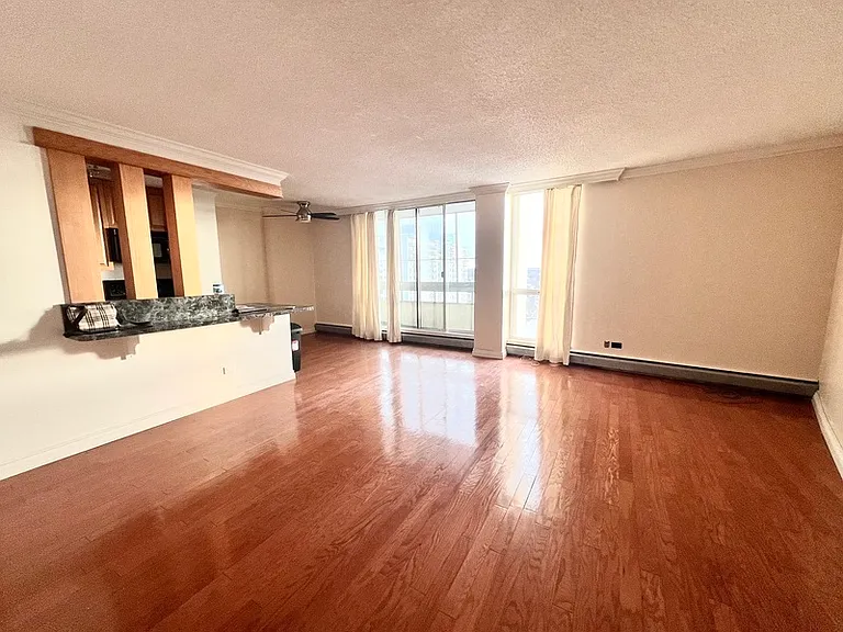 10883 Saskatchewan Dr NW #1401 — Photo 4