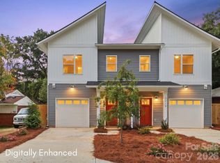 3217 Credenza Rd, Charlotte, NC 28208