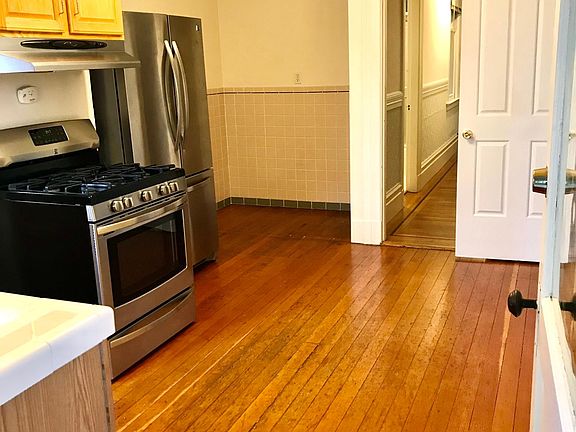 2nd image of 3541 21st St