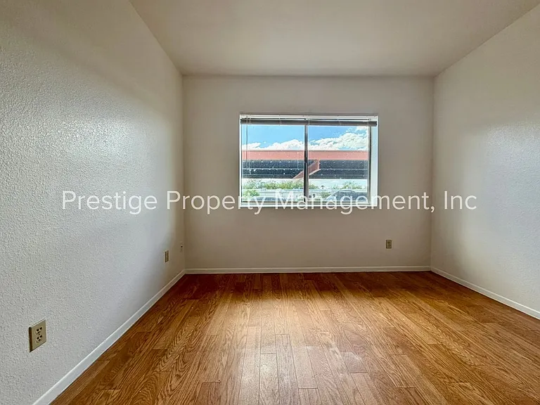 1438 N Alamo Ave #1-7 — Photo 14