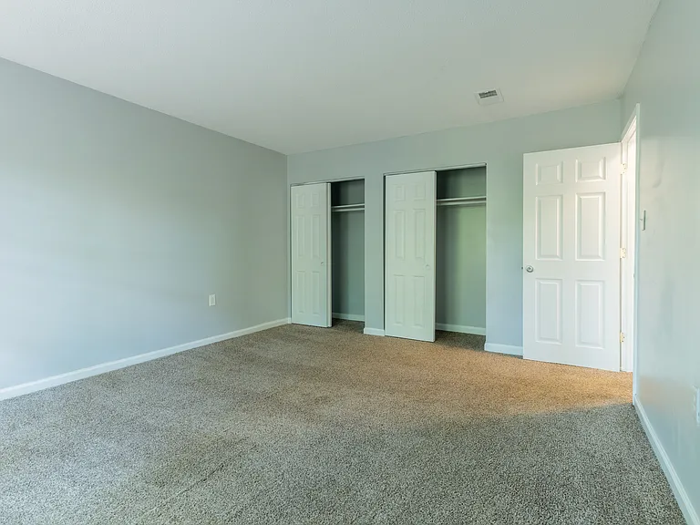 Palmetto Place Apartments — Photo 24