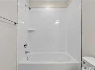 647 McCormick Farm Dr, Glen Allen, VA 23060
