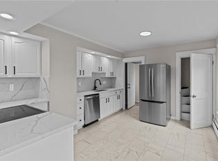 9 Lookout Ave, North Providence, RI 02911