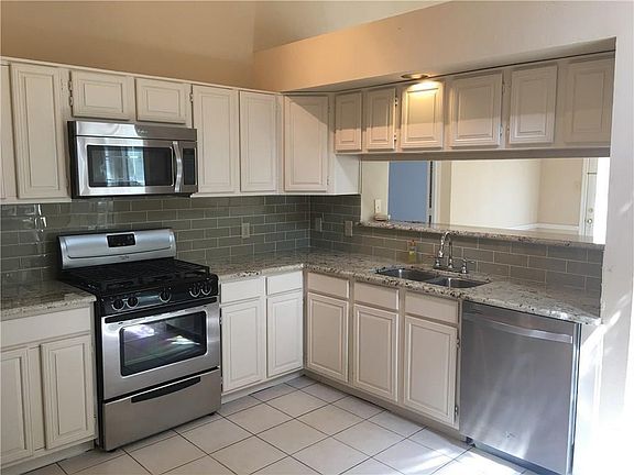 2nd image of 4613 Orwell Dr