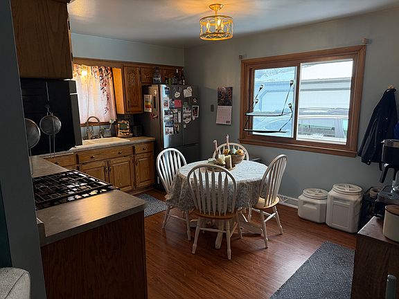 4th image of 8213 W Sunbury Ct