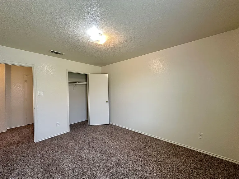 5202 Lauren Lea Dr — Photo 14