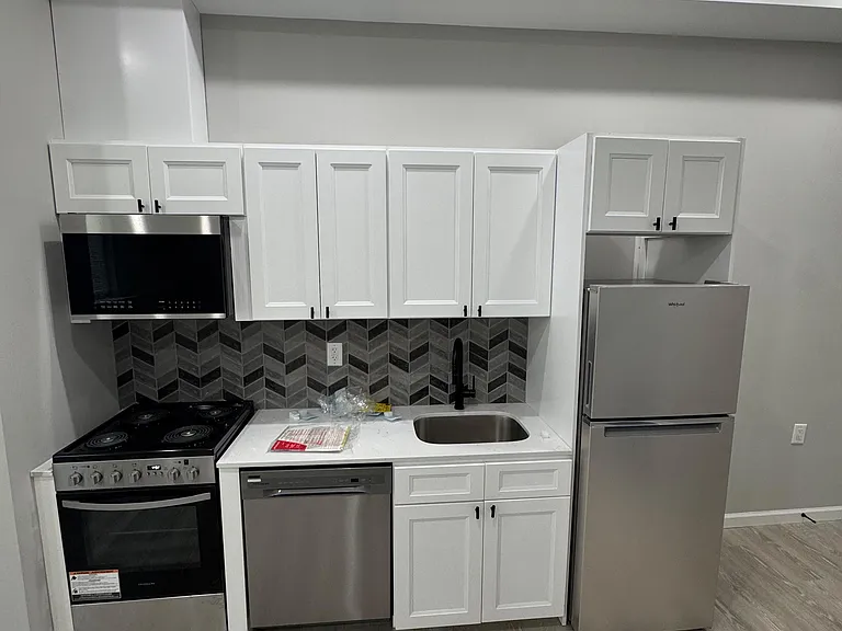 59 Pearl St #201 — Photo 4