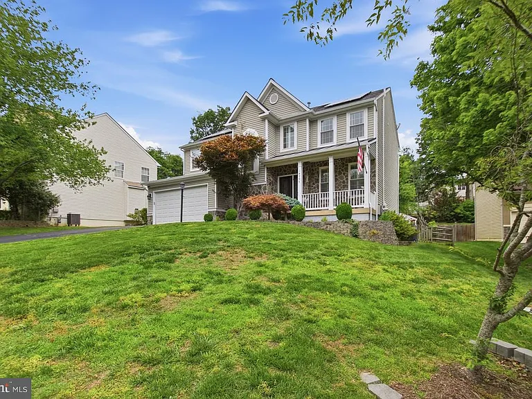 14997 Grassy Knoll Ct — Photo 3