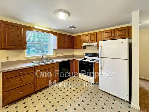 326 E Church St APT 3, Lock Haven, PA 17745