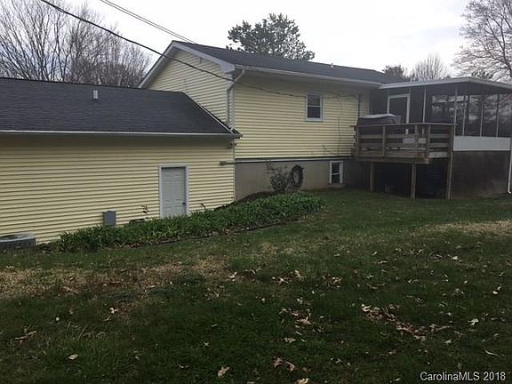 4th image of 211 Fairfield Dr