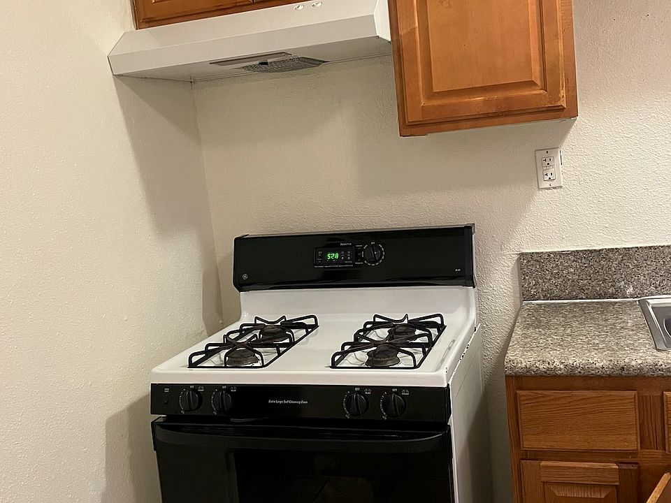New Stove and Hood Range