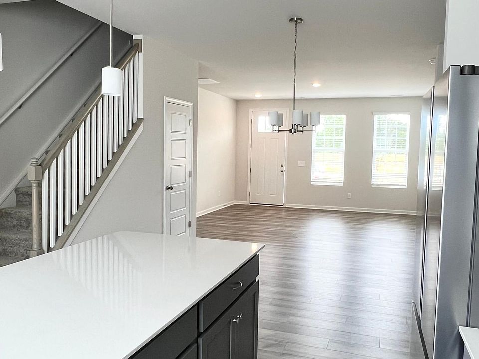 Open floor plan dining and living room