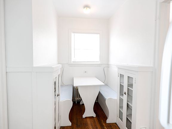 4th image of 740 E Broadway #D-303