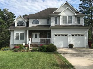 275 Bradford Pl, Bayville, NJ 08721