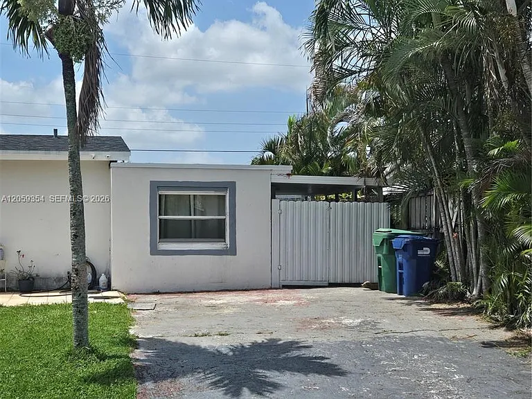 7930 NW 174th Ter #0 — Photo 1