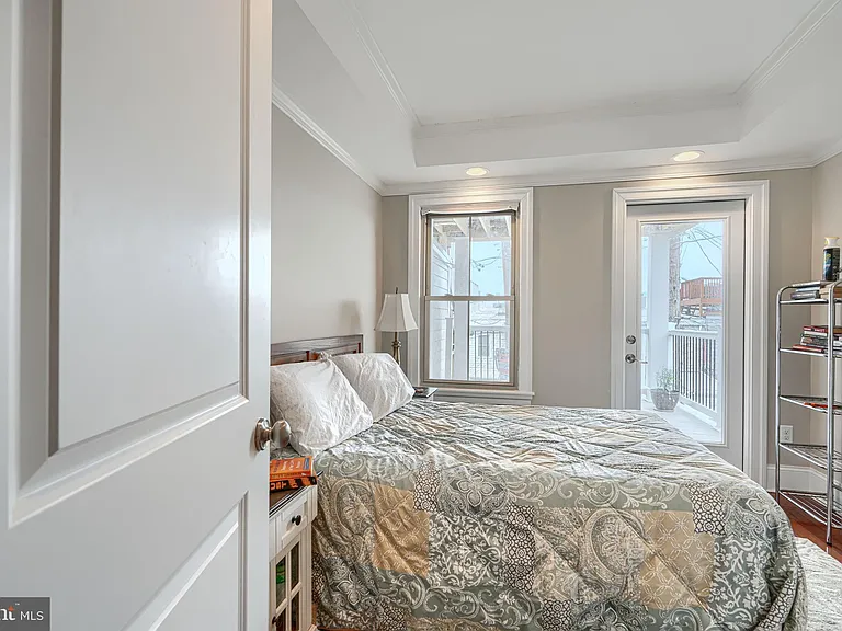600 S Robinson St — Photo 10