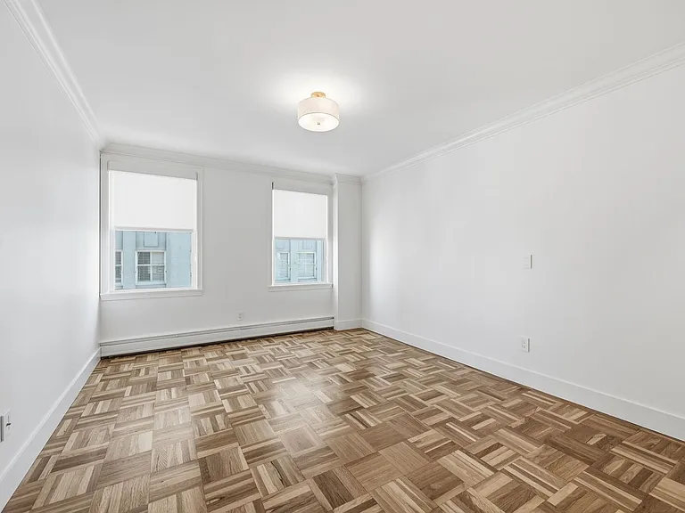 1310 Jones Street — Photo 70