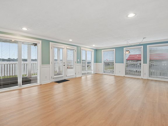 5th image of 48 Rosebraugh Cir E