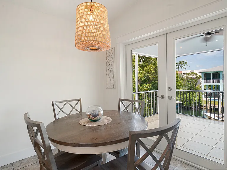 251 Bougainvillea St — Photo 6