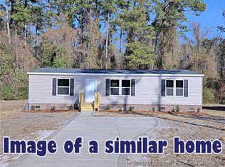 4057 Lodge Dr, Wade, NC 28395