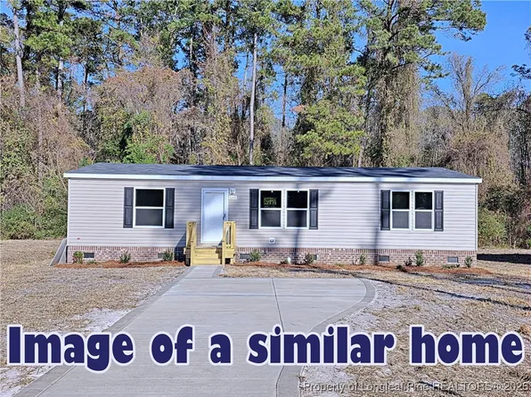 4057 Lodge Dr, Wade, NC 28395