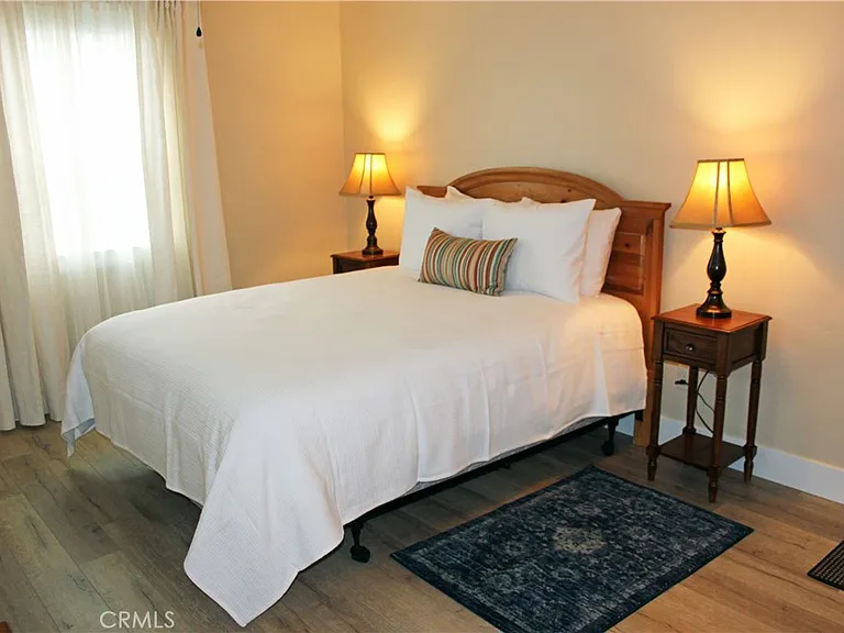 1413 Pine St #201 — Photo 11