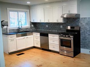 2827 Route 100, Wardsboro, VT 05355