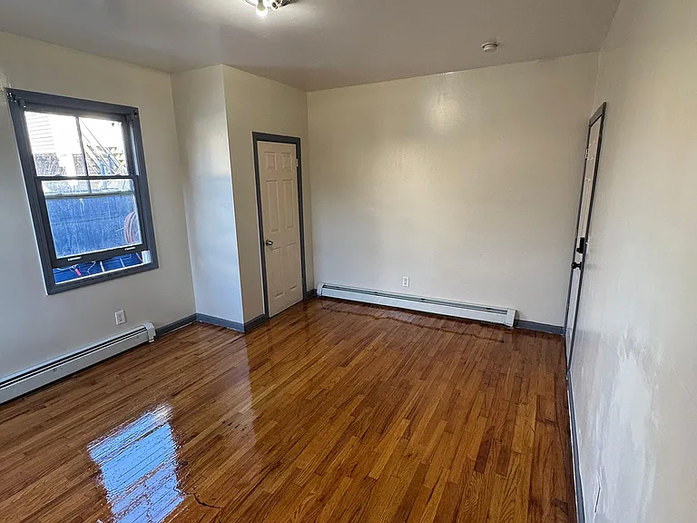 427 Park Ave #3 — Photo 10